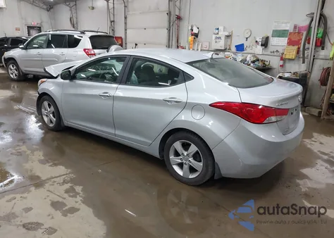 2013 Hyundai Elantra Gls z USA, uszkodzony, nr VIN 5NPDH4AE6DH261959